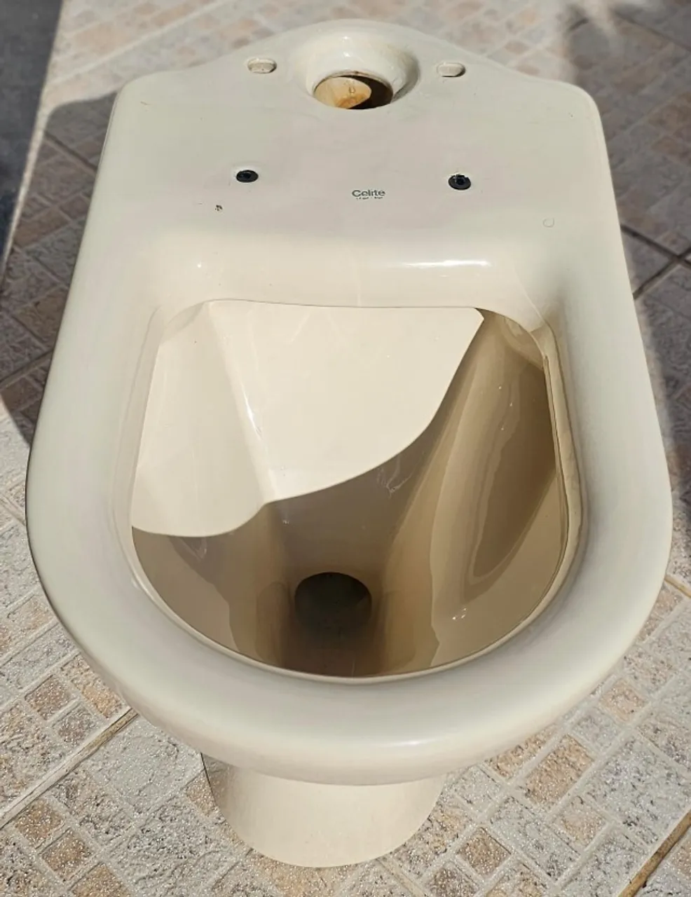 Vaso Sanitário Celite R$ 200,00 (Esse já é o menor preço)