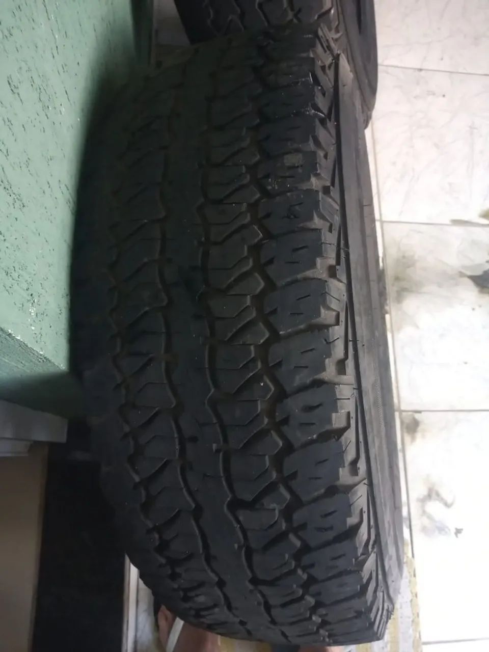 Vendo pneus s10 - Foto 4