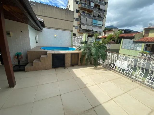 Vendo casa triplex com piscina e sauna Freguesia Jacarepaguá - Foto 2