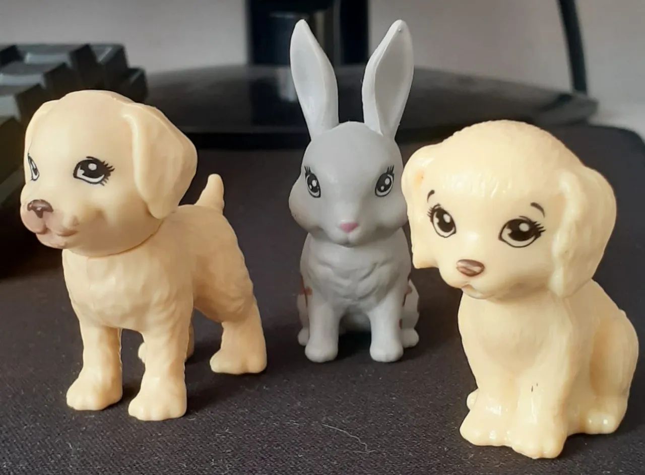 Miniaturas Colecionáveis: Coelho e Filhotes Barbie 
