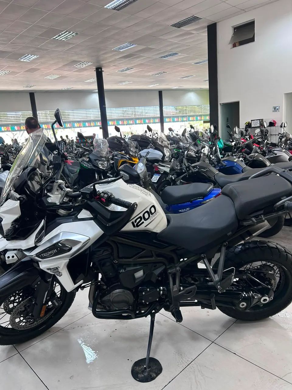 TRIUMPH TIGER 1200 XCX - Foto 2