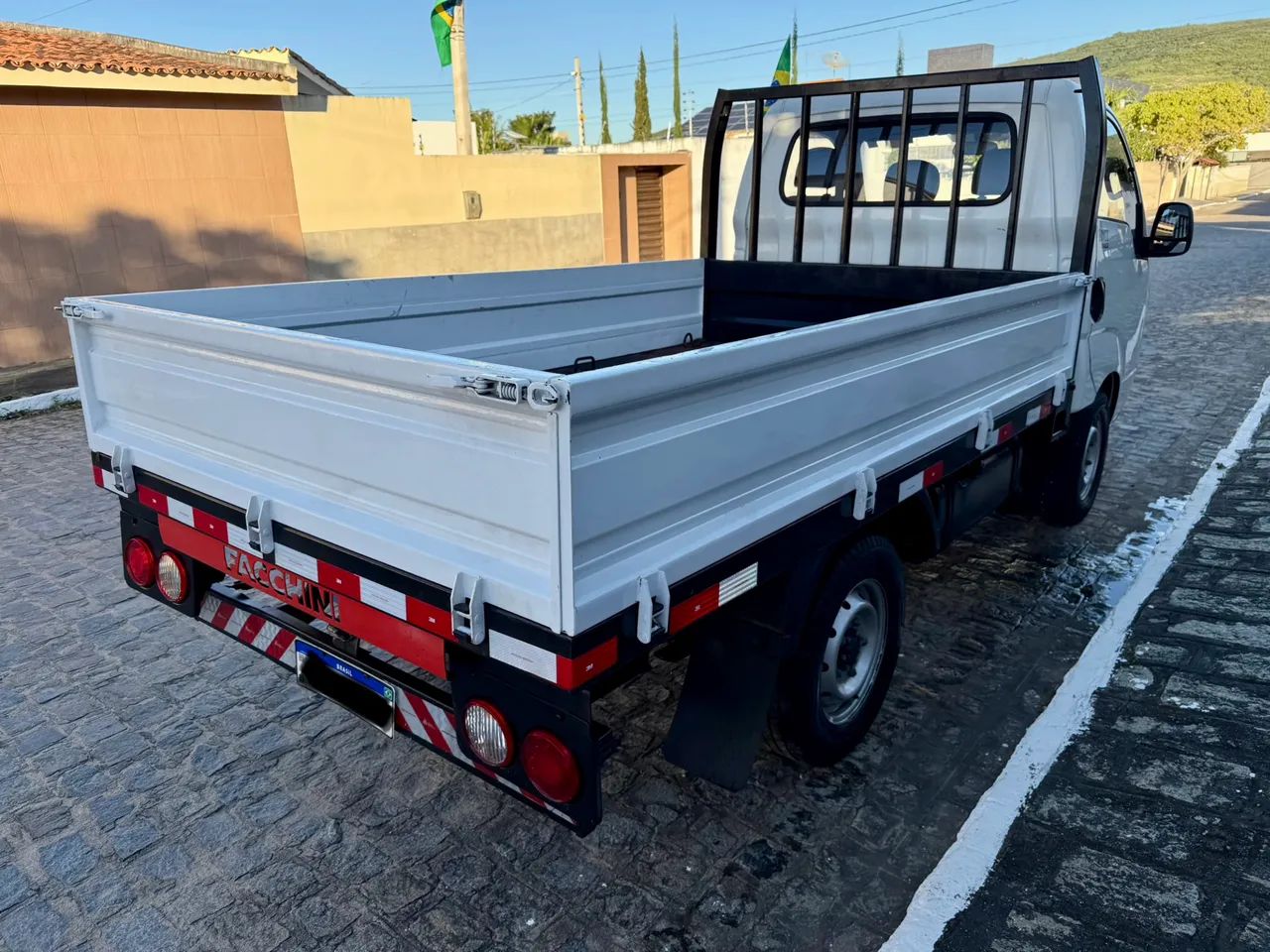 Kia Bongo 2022 completa - Foto 4