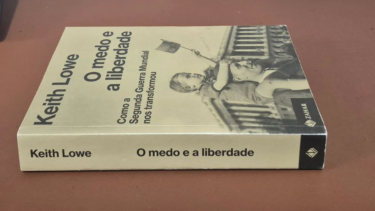 Livro O medo e a liberdade  - Foto 2