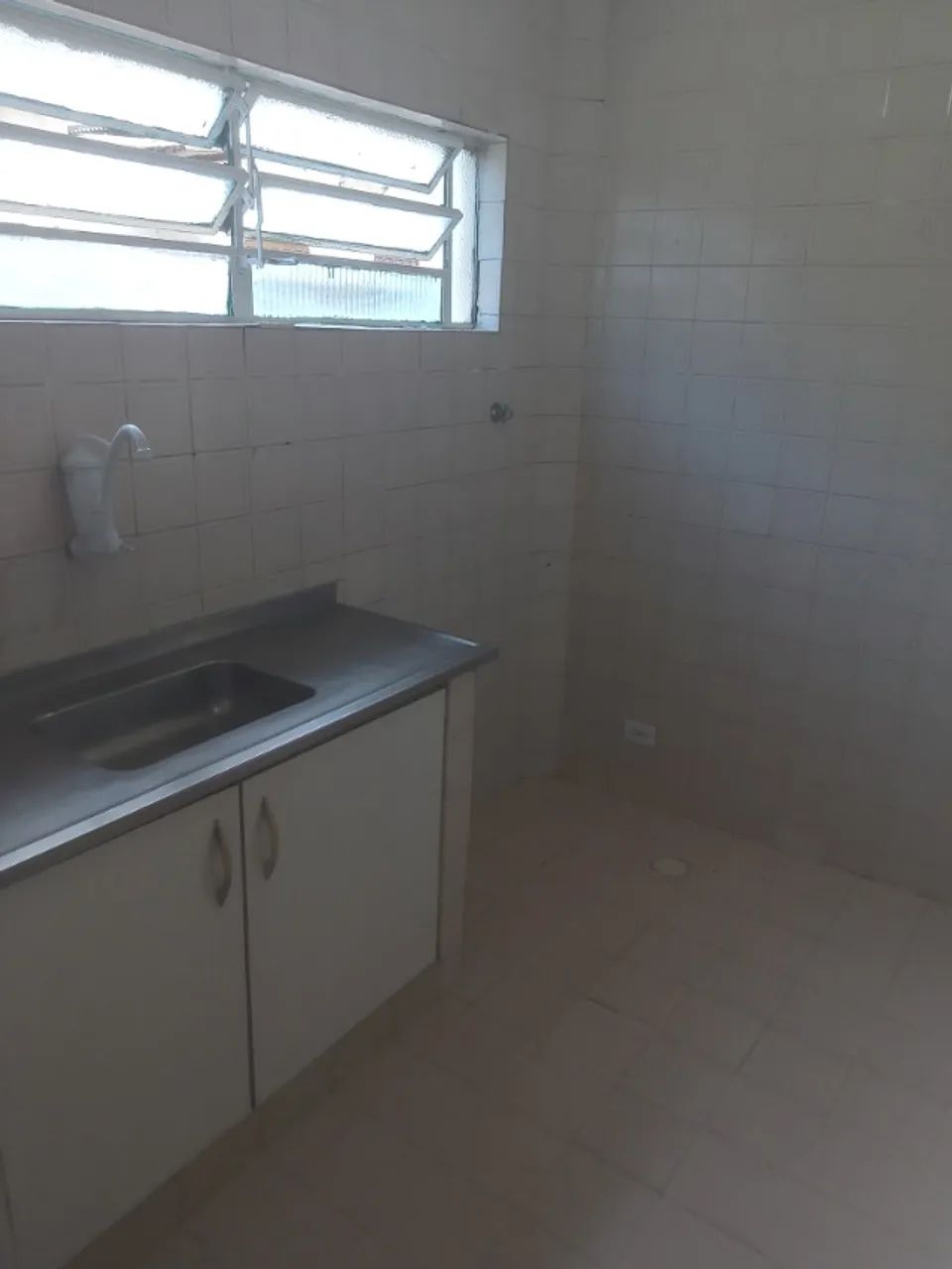 Alugo Apartamento no Bairro do Cordeiro - Foto 3