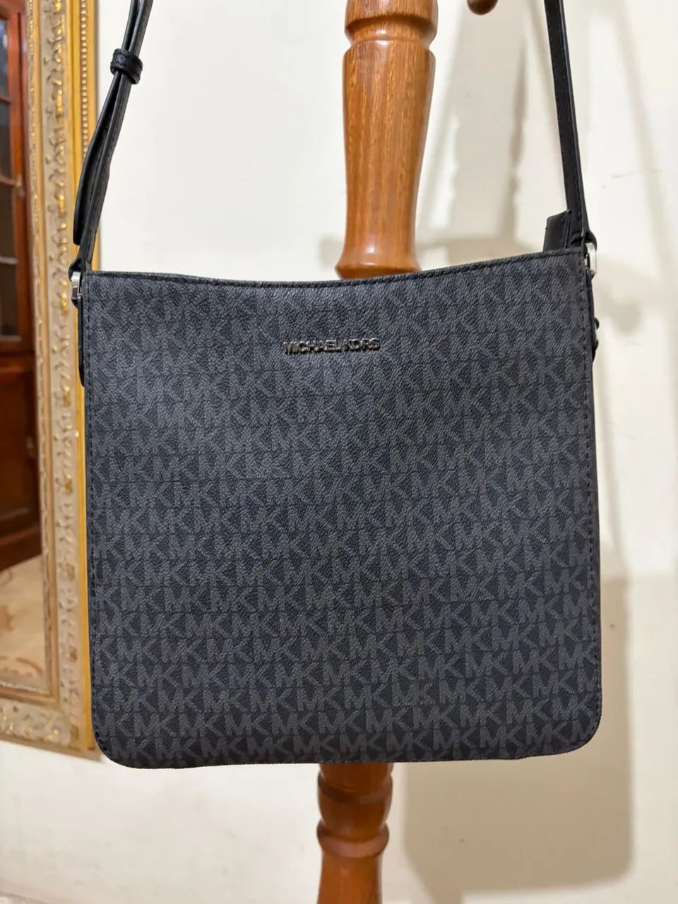 Bolsa Transversal Jet Set Michael Kors 