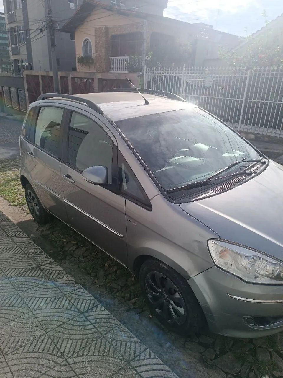 Fiat Idea Idea ESSENCE Dualogic 1.6 Flex 16V 5p 2014
