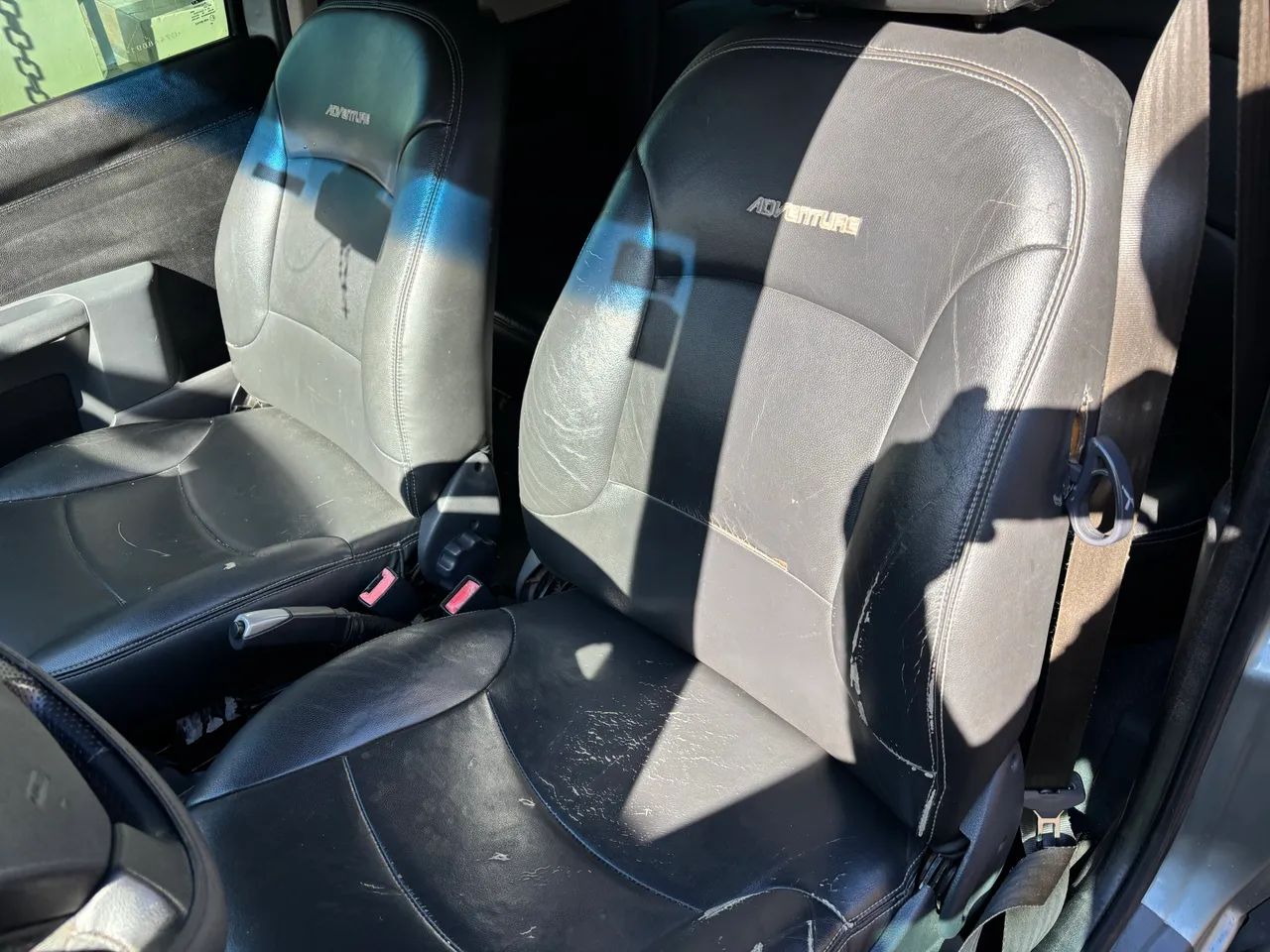 Fiat Strada Adv.1.8 16V Dualogic Flex CD 2012 - Foto 5