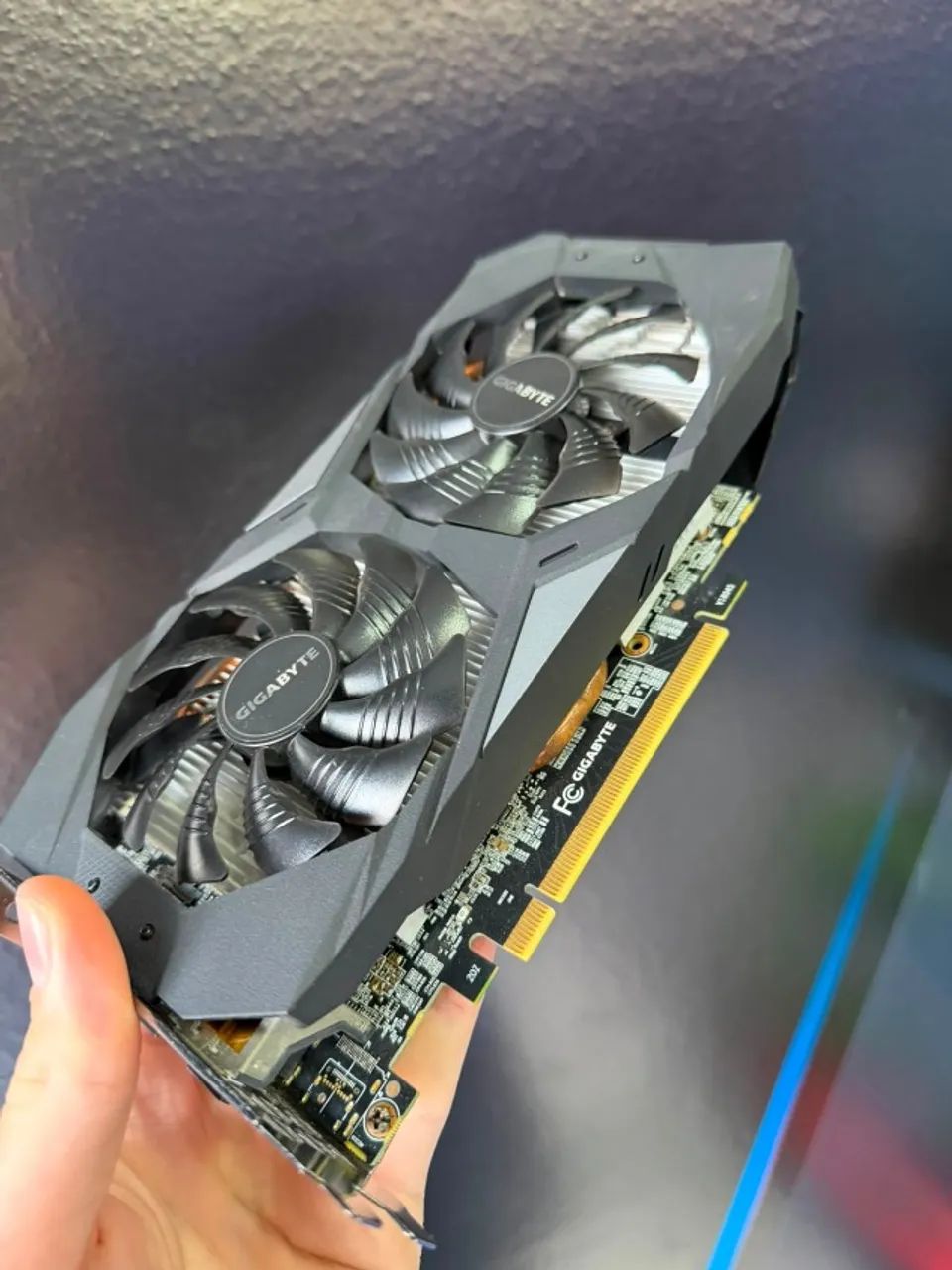 RTX 2060 Gigabyte Dual Fan - Foto 3