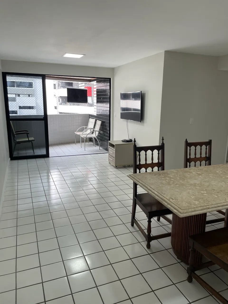 Alugo apartamento 3/4 sendo duas suítes - Foto 3