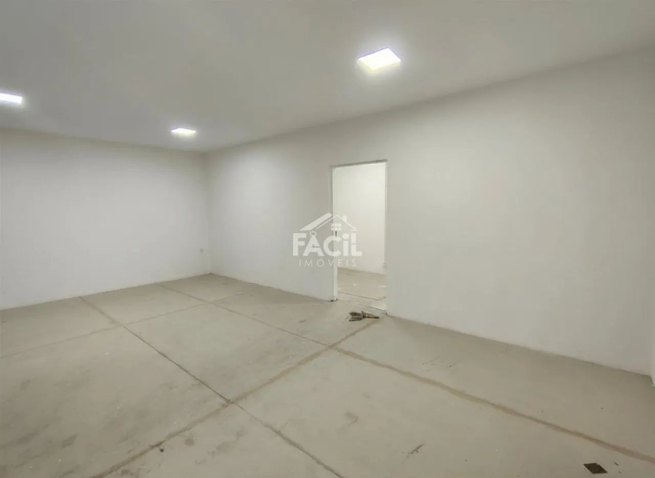 Sala Comercial em Jardim Camburi, Vitória | 40m² para Alugar