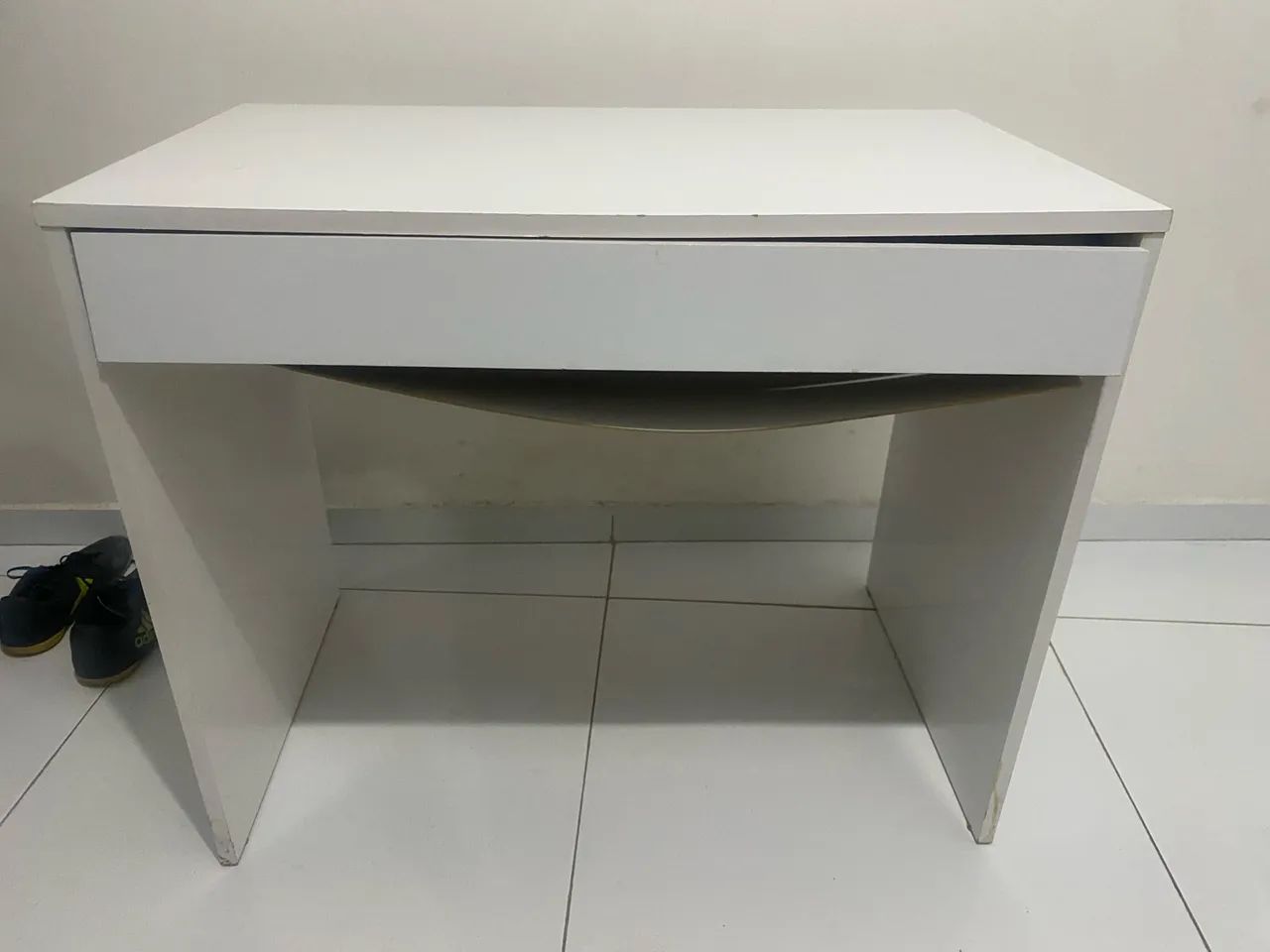 Mesa de estudos  - Foto 2