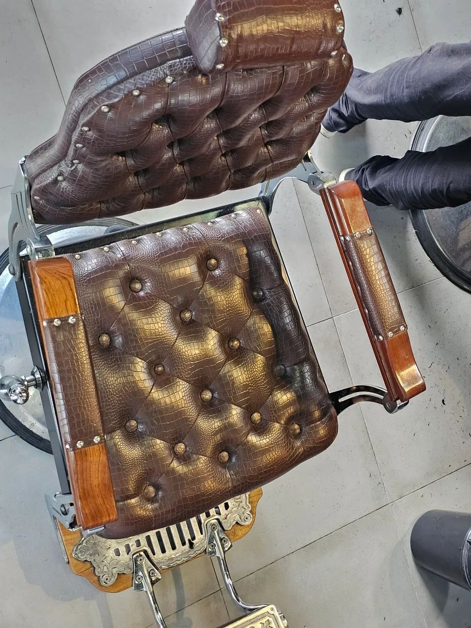 Cadeira de barbeiro - Foto 3