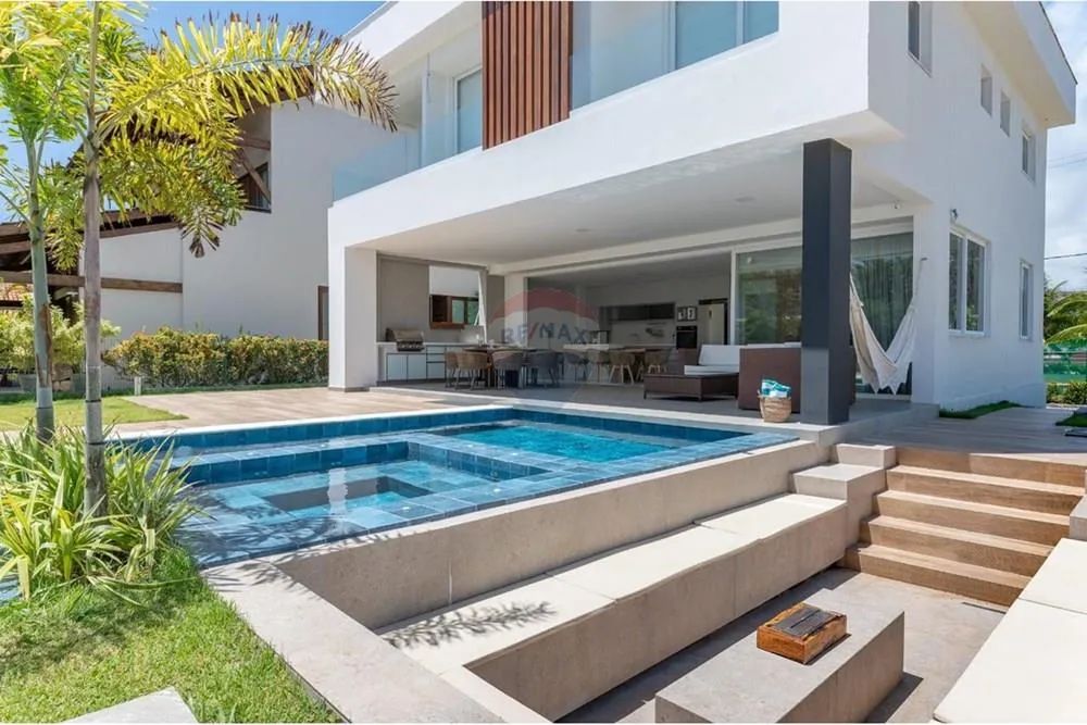 Luxo e Conforto: Casa de Condomínio em Ipojuca