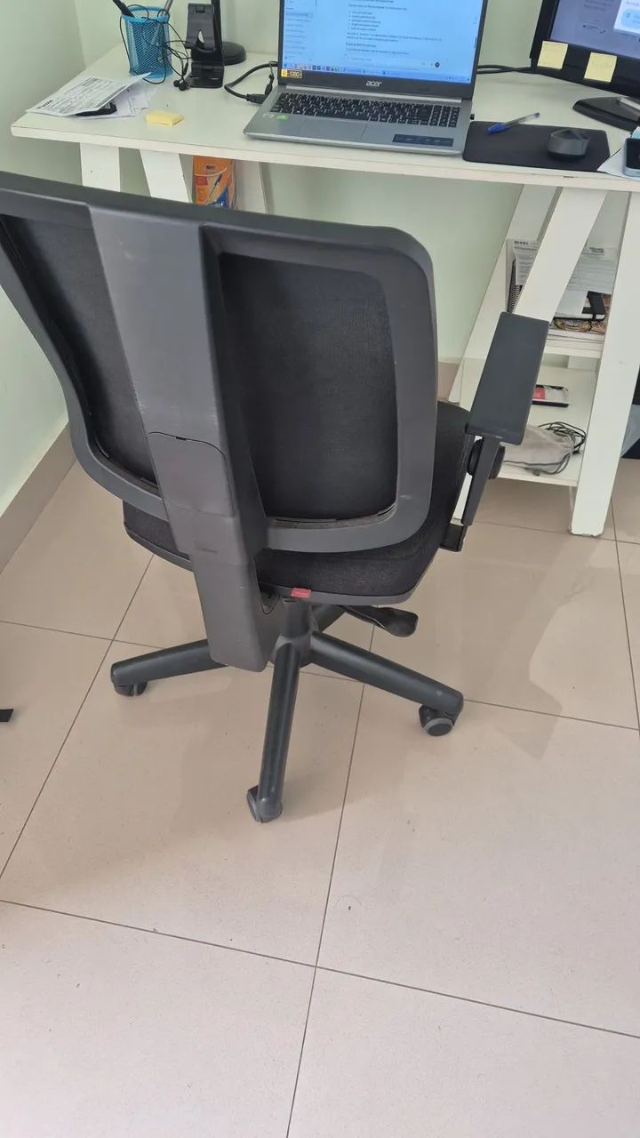 Vendo 10 cadeiras executivas Garetti Flip praticamente novas - Foto 5