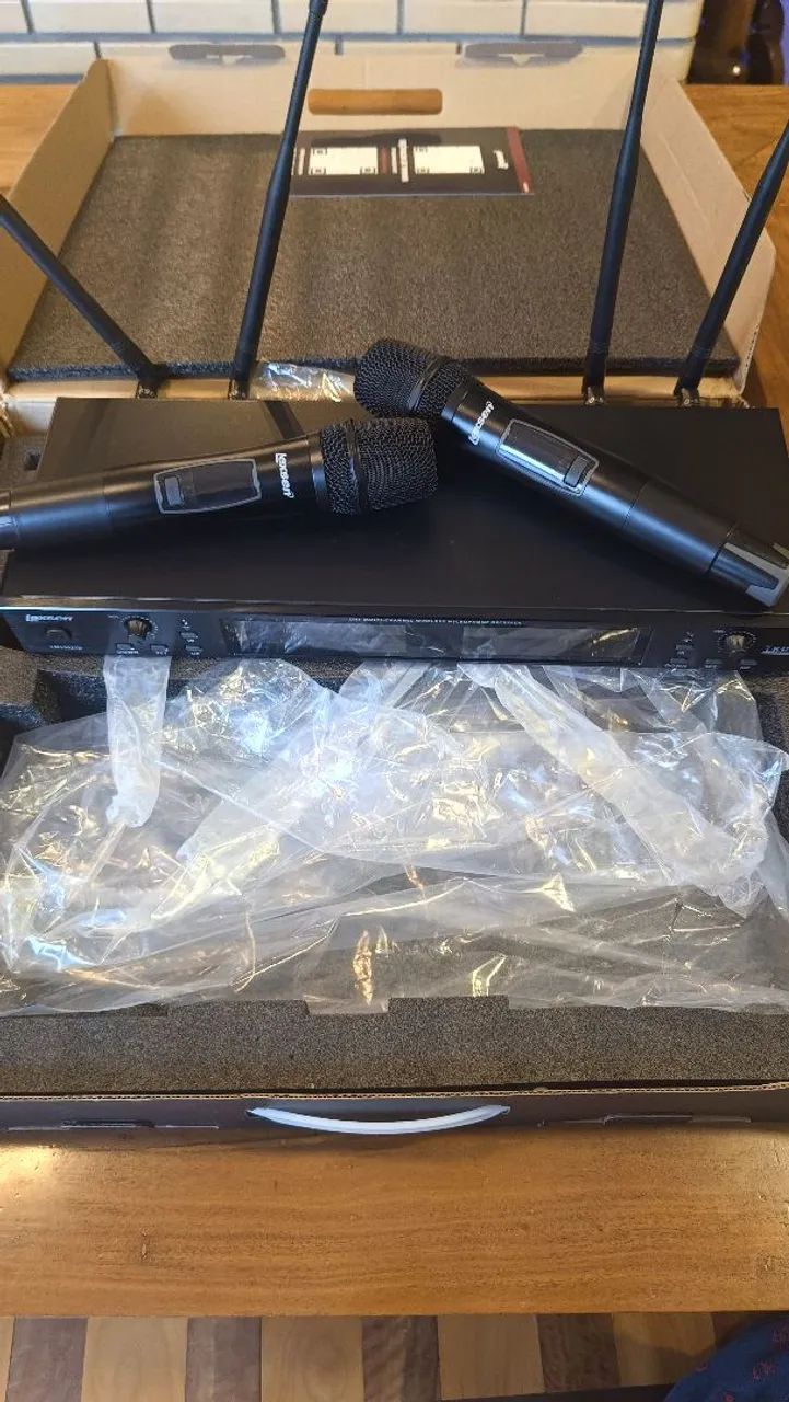 Microfone Sem Fio Duplo Lexsen LM1002-TD UHF Profissional  - Foto 4