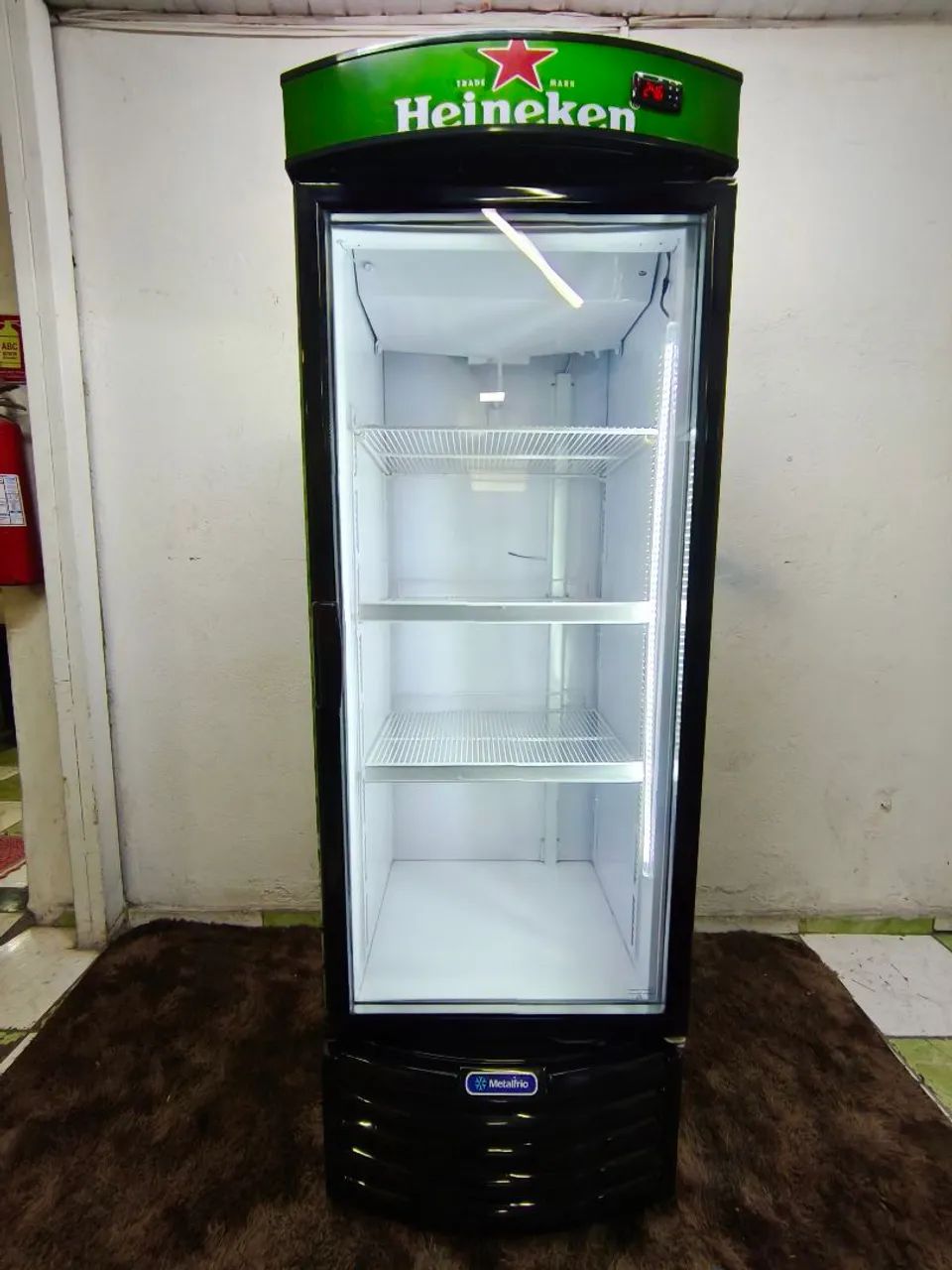 Freezer cervejeira Metalfrio  - Foto 3
