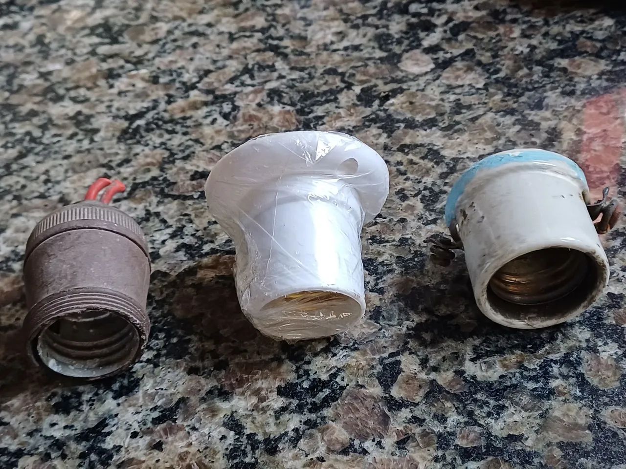 Bocal para lâmpada 3 por 10 - Foto 3
