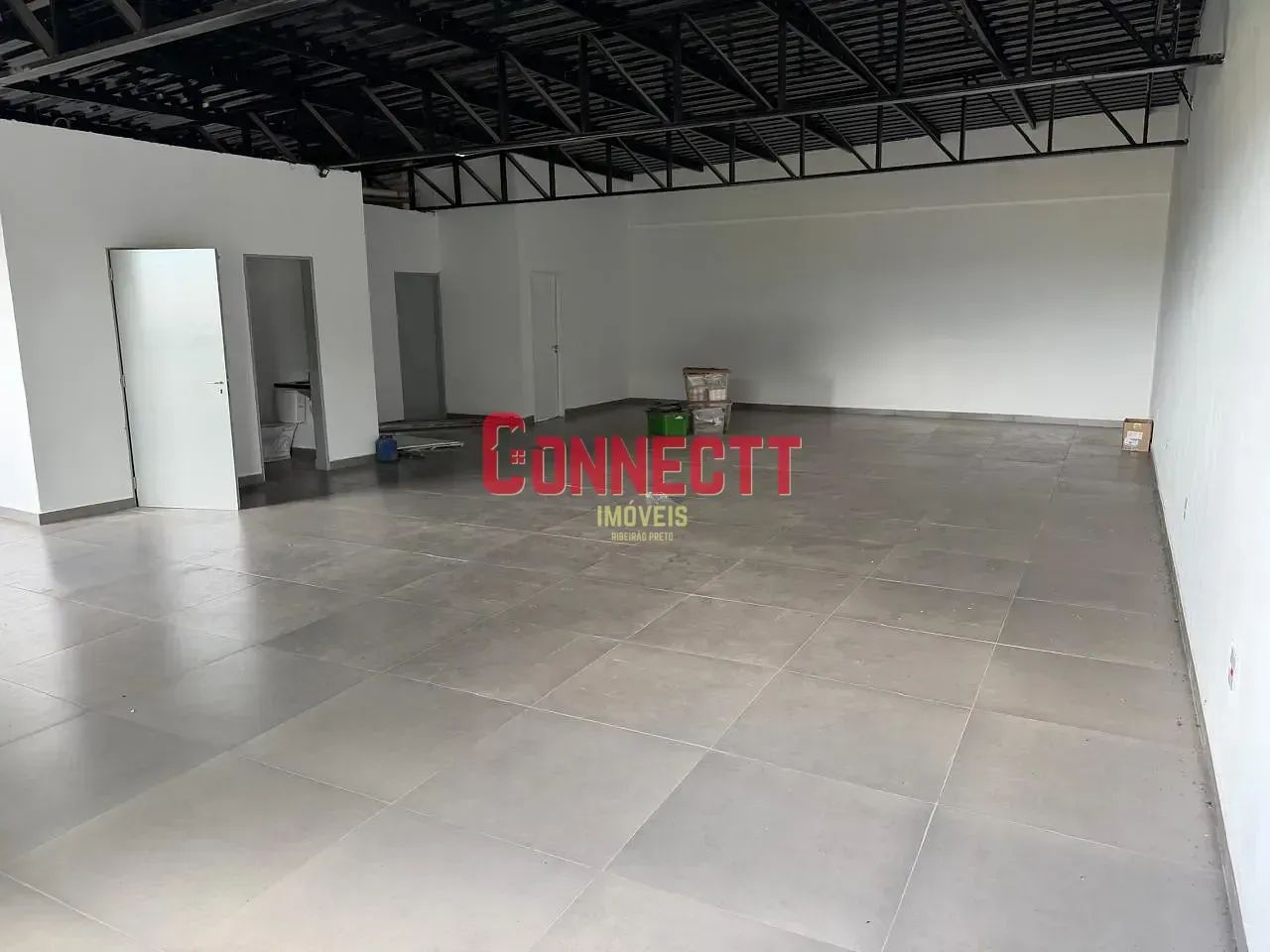 Salão Comercial para Locação  Piso Superior com 180 m² - Foto 2