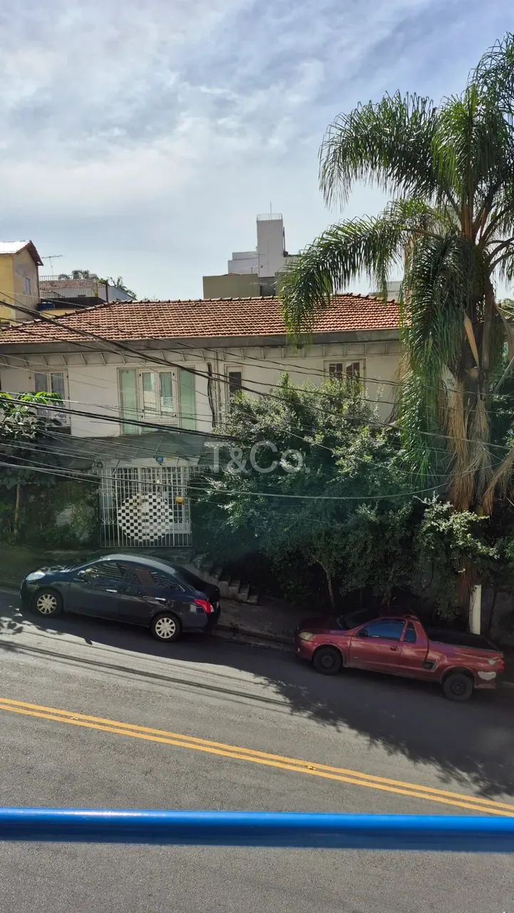 Casa 2 Quartos Ao Lado do Metrô Com Vaga Coberta e Espaço Para Escritório - Foto 2