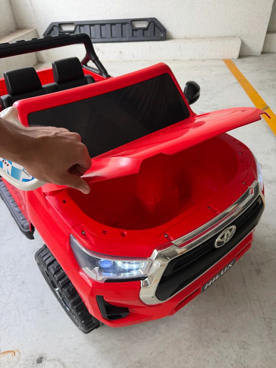 Carrinho Hilux infantil  - Foto 4