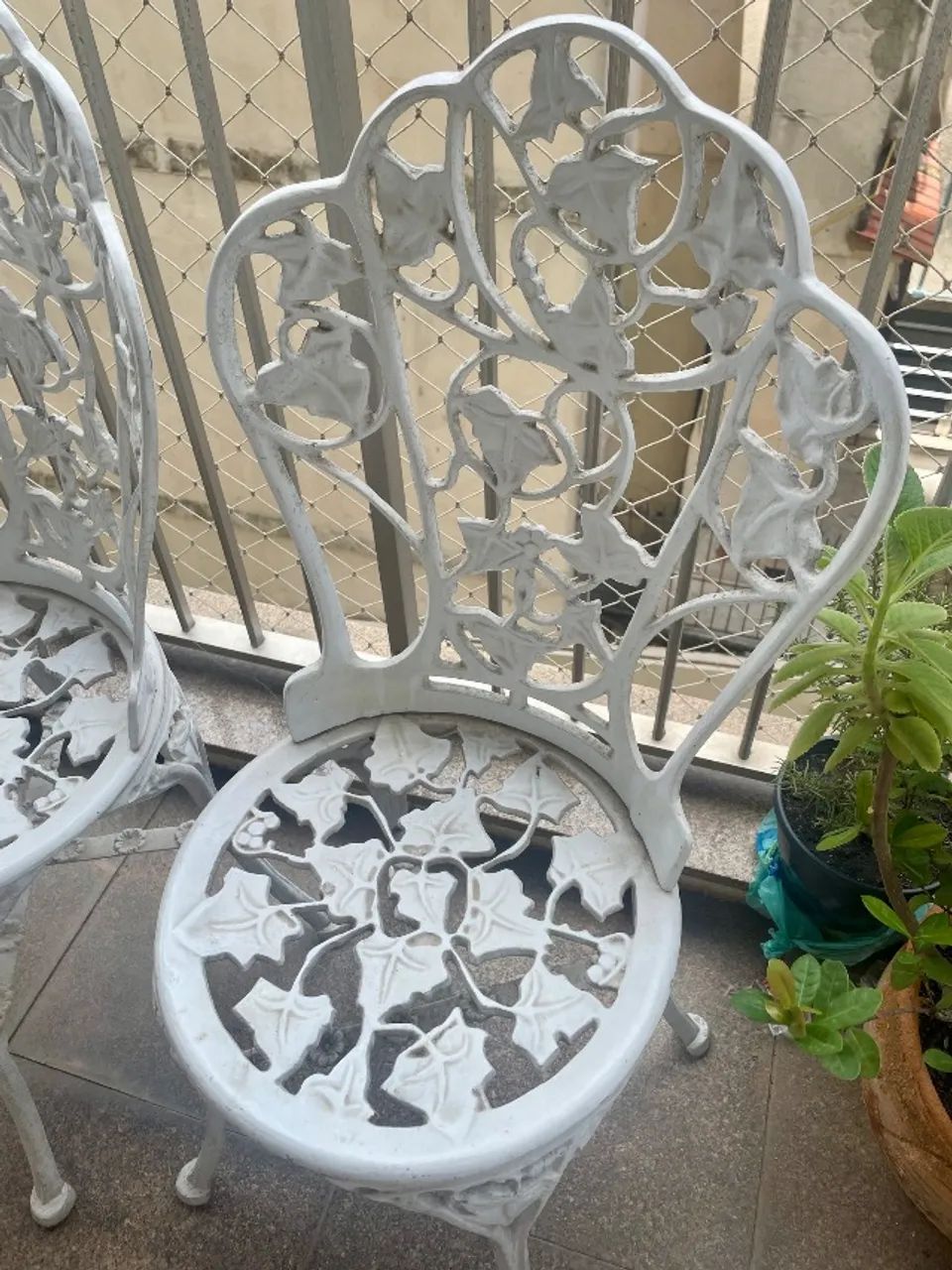 Mesa e cadeiras de ferro  - Foto 4