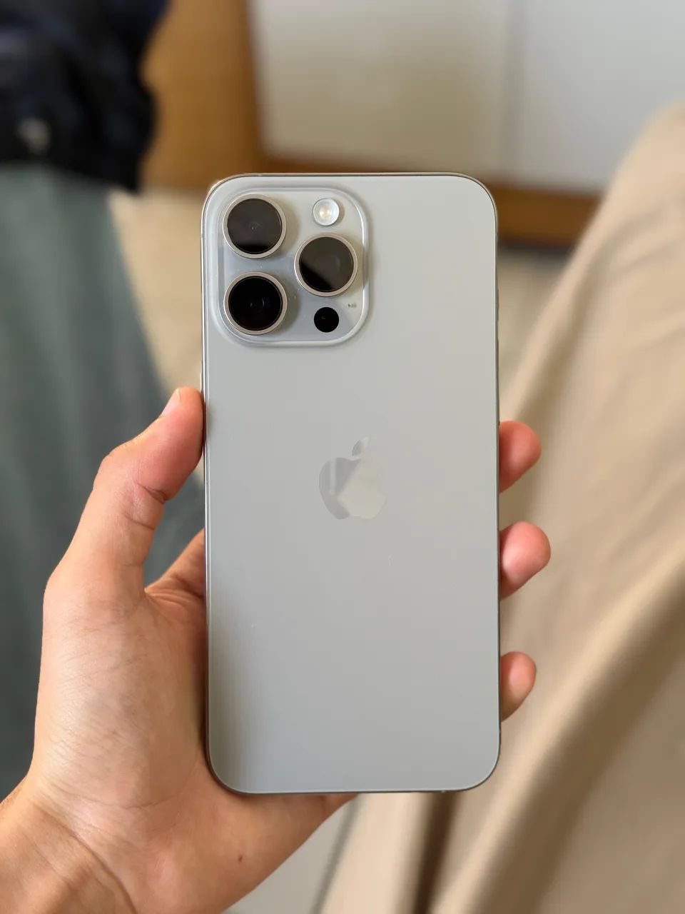 IPhone 15 Pro Max  - Foto 3