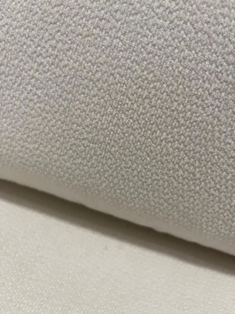 Sofá Orgânico Curvo Branco/Off-White - Design moderno (2,3m) - Foto 5
