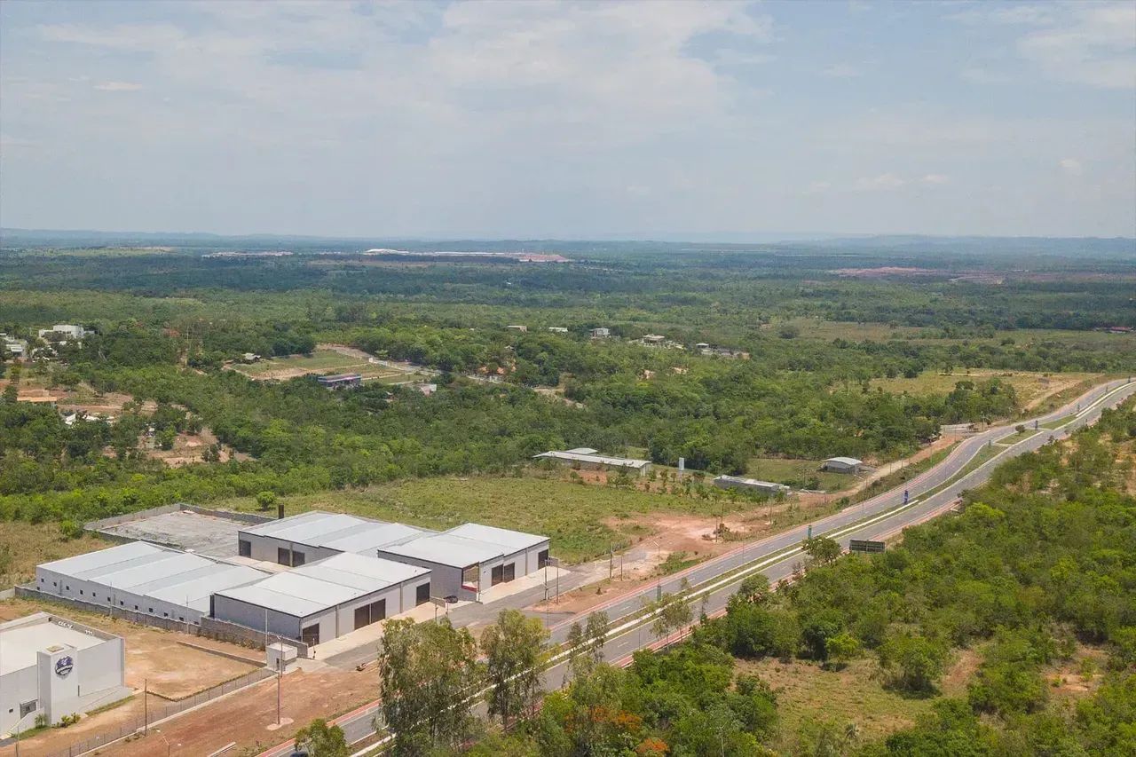 Barracões Rodovia Emanoel Pinheiro - Cuiabá - MT