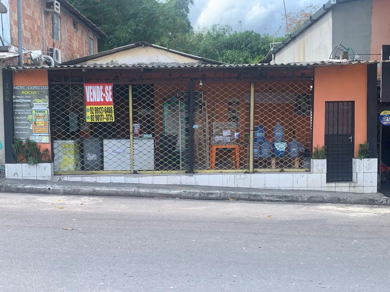 Vendo ponto comercial 