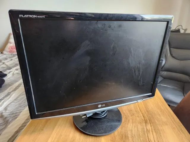 Monitor 22' Lcd LG w2252tq Perfeito - Foto 2