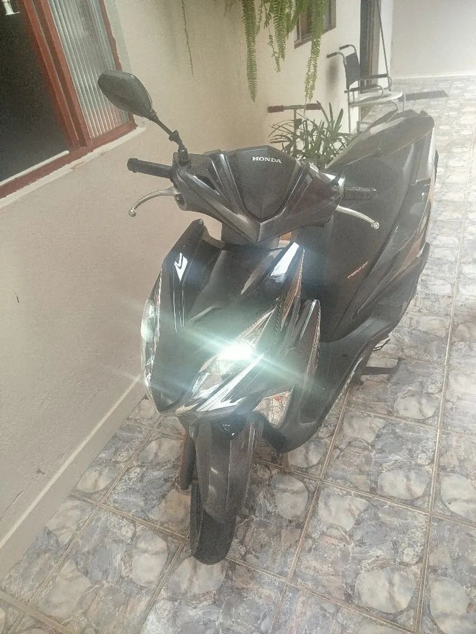 Honda elite 