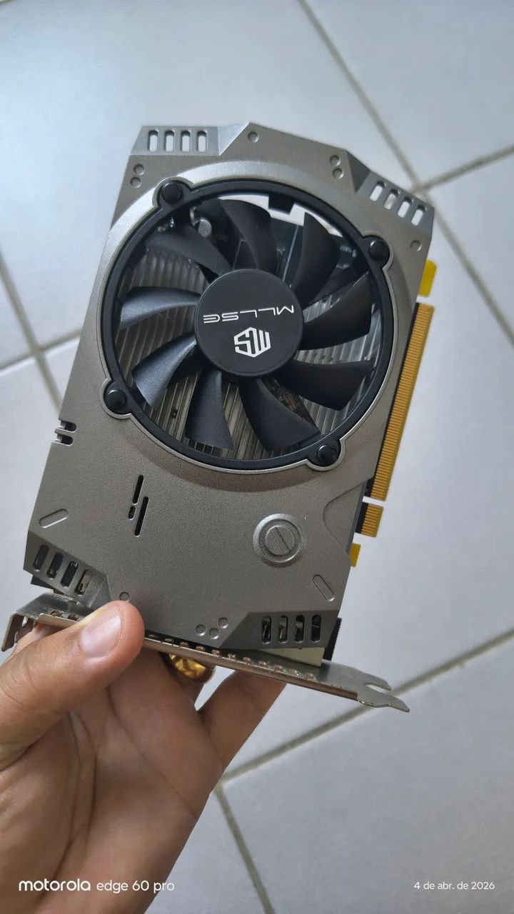 Vendo placa de Video RX 550 **LEIA O ANÚNCIO**