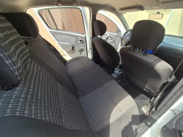 Renault Sandero Expression Hi-flex 1.6 8V 5P 2014 - Foto 5