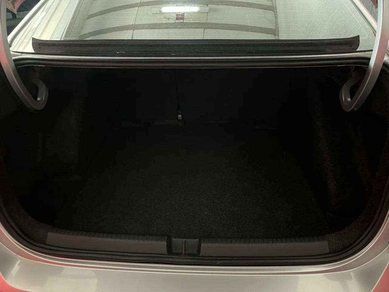 Volkswagen Virtus TSI 1.0 Flex 12V 4p Aut., foto 7 de 13