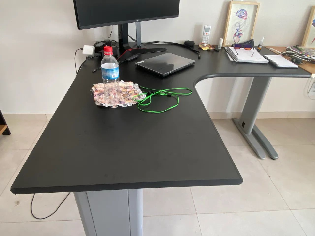 Mesa de Canto em L - Excelente estabilidade  - Foto 2