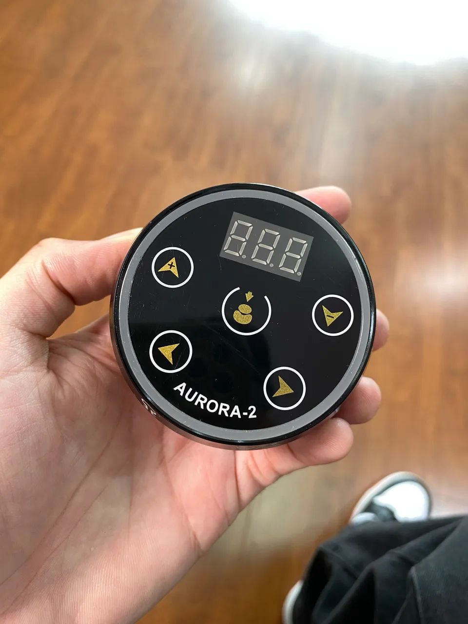 Fonte para máquina de tatuagem Aurora 2