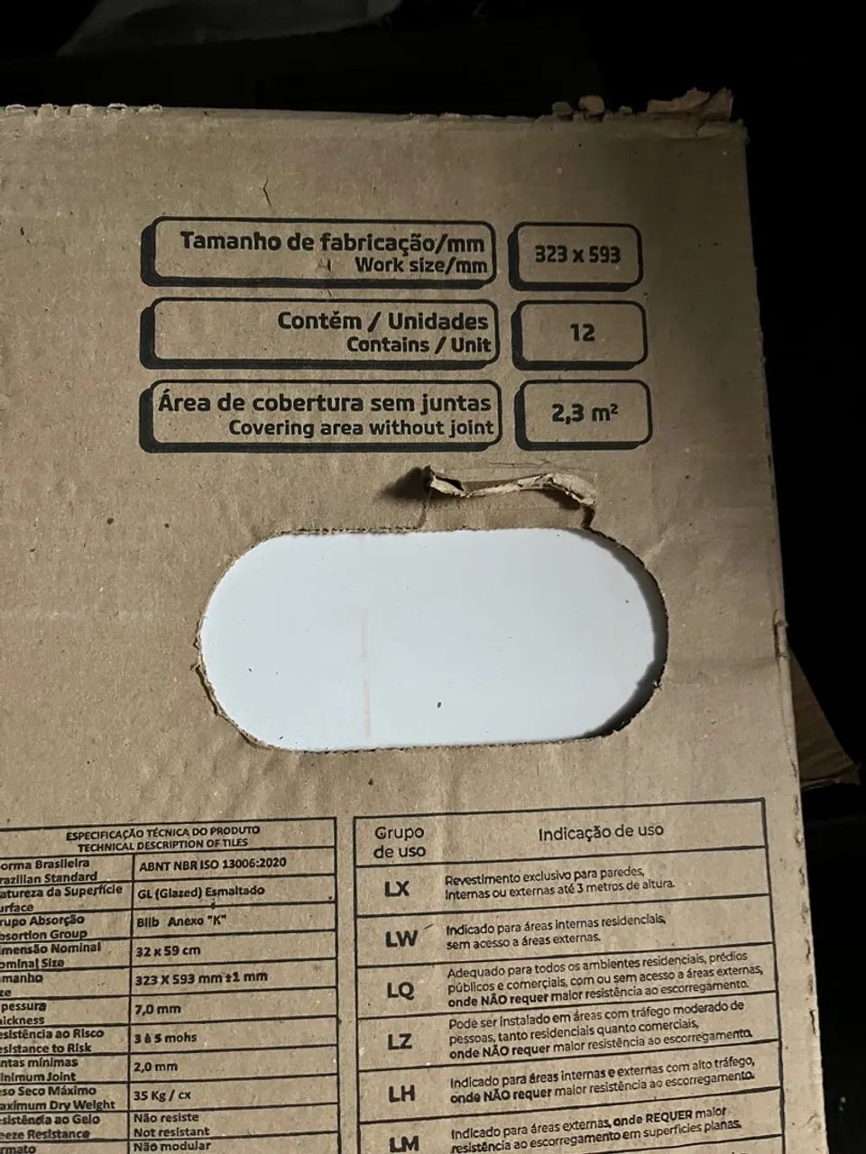 2 caixas piso branco (2.3 mts cada) 65580453248643121