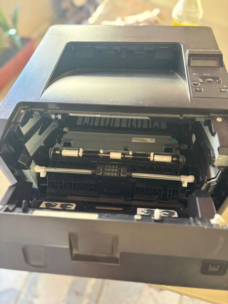 Impressora Laser Monocromática HP LaserJet Pro 400  - Foto 4