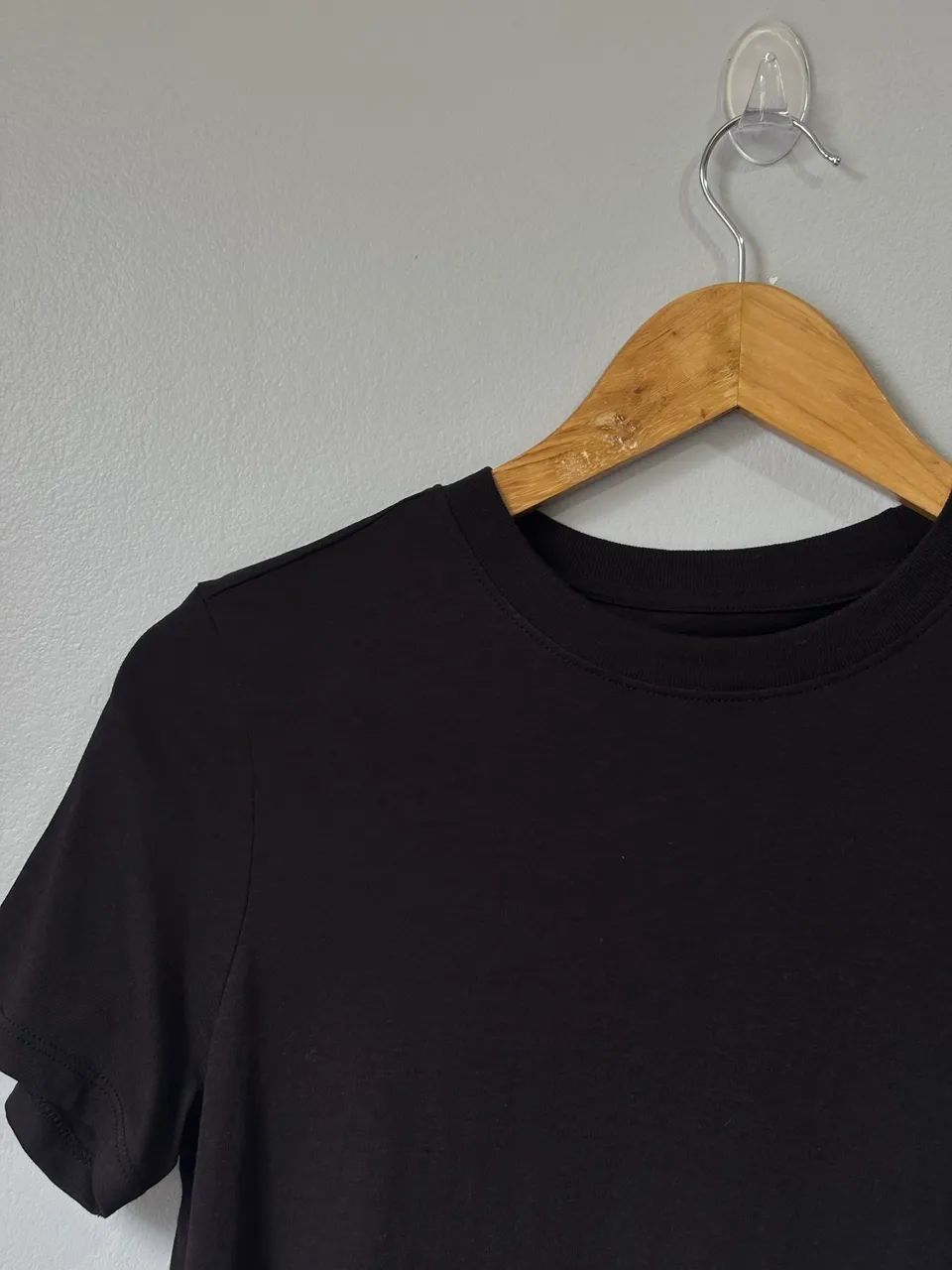 T Shirt Básica  - Foto 2