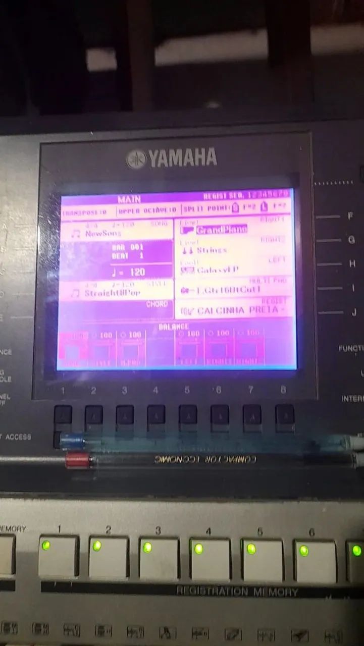Teclado Yamaha s700 - Foto 2