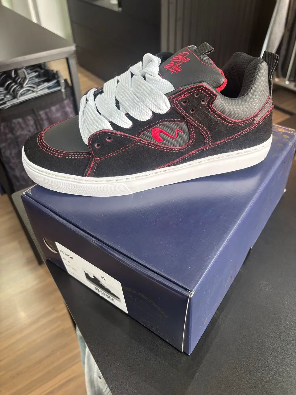 Tesla Fusion BLACK/RED - Foto 2