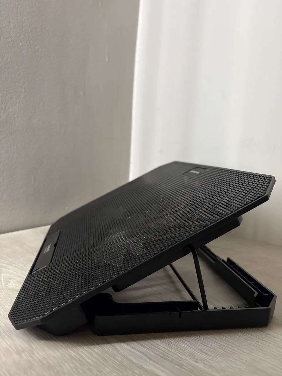Suporte para notebook com resfriamento  - Foto 2