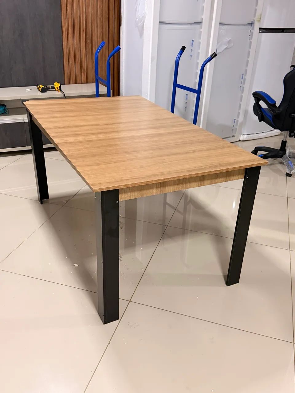 Mesa de madeira (somente a mesa ) - Foto 2