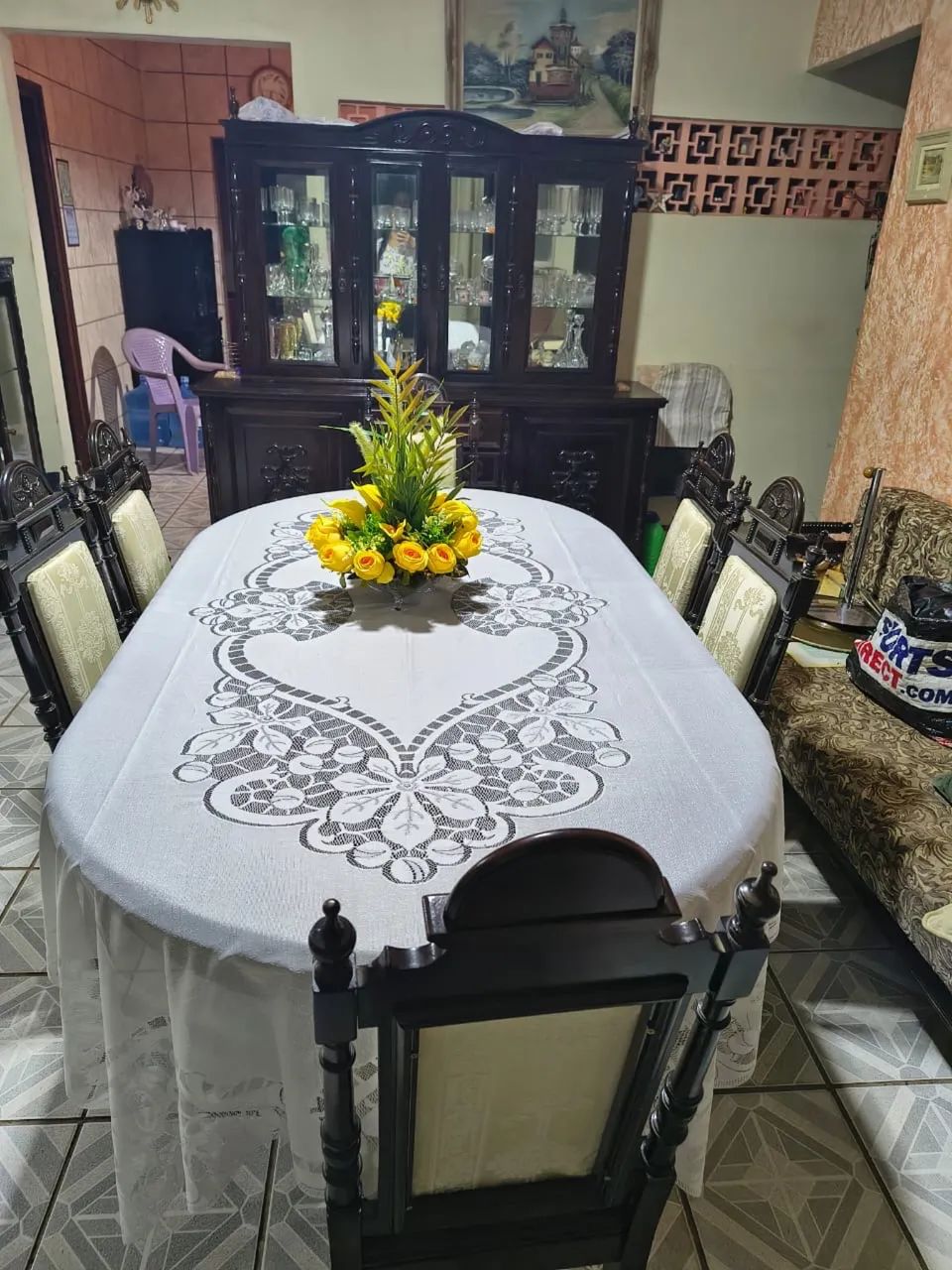 Mesa e armário de madeira  - Foto 3