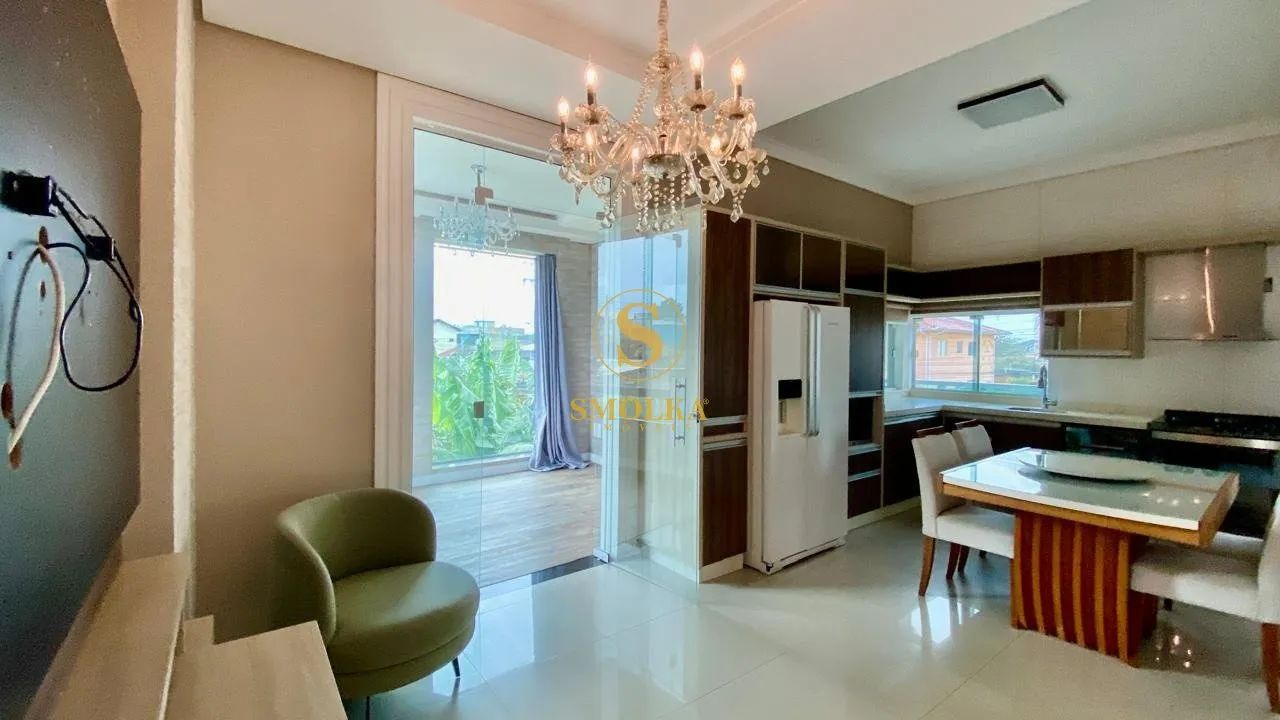 Casa mobiliada 200m² com piscina no Campeche, 3 dormitórios e 1 suíte - Foto 3