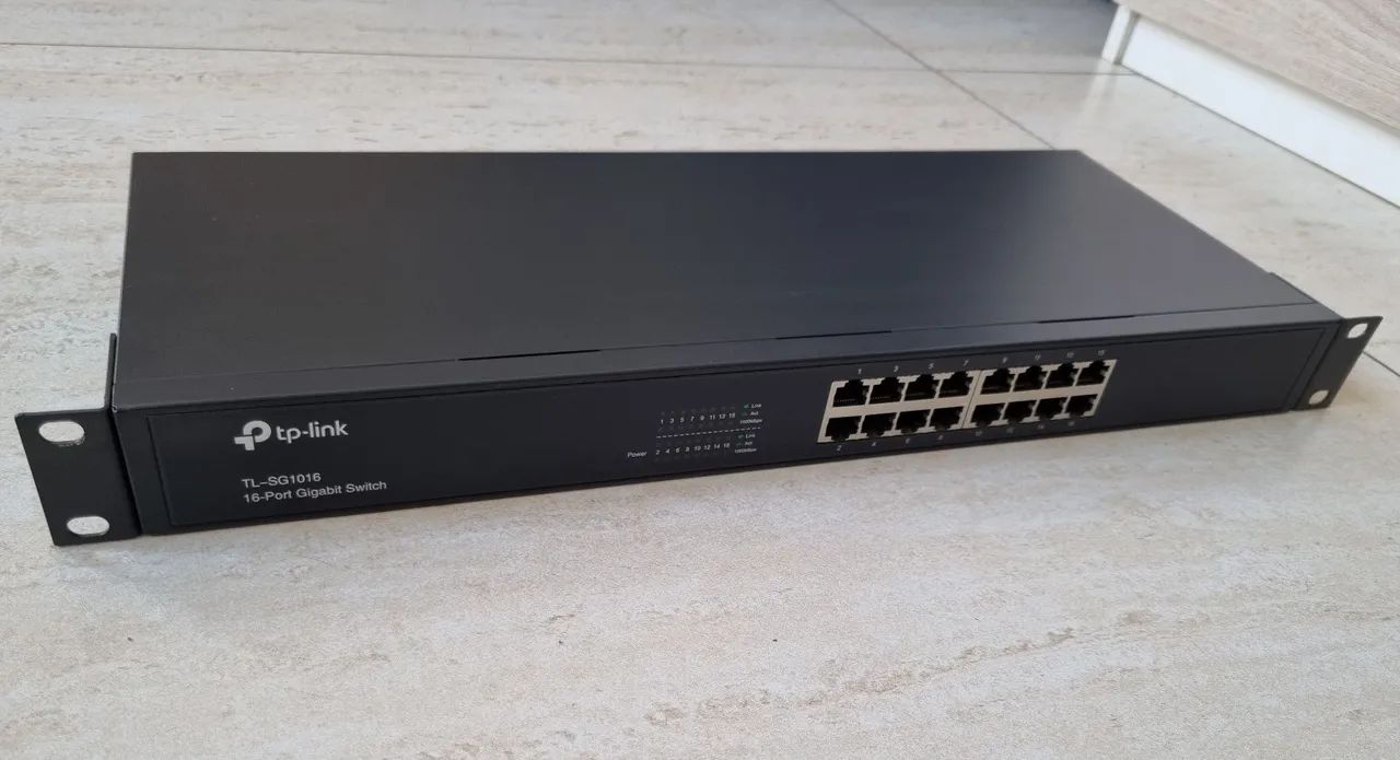 SWITCH TP-LINK 