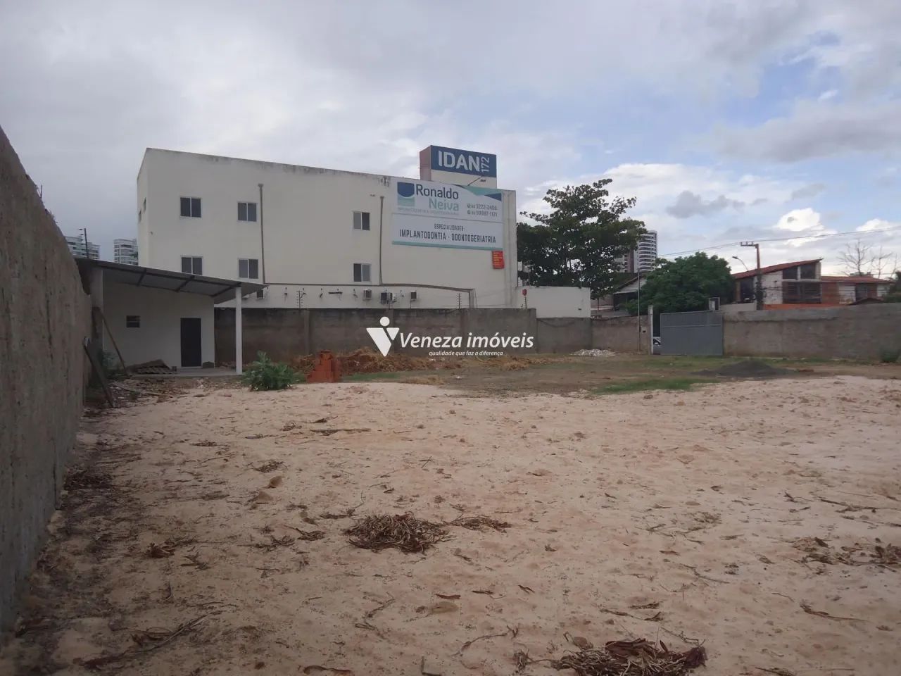 Terreno Comercial de esquina para aluguel - Foto 5