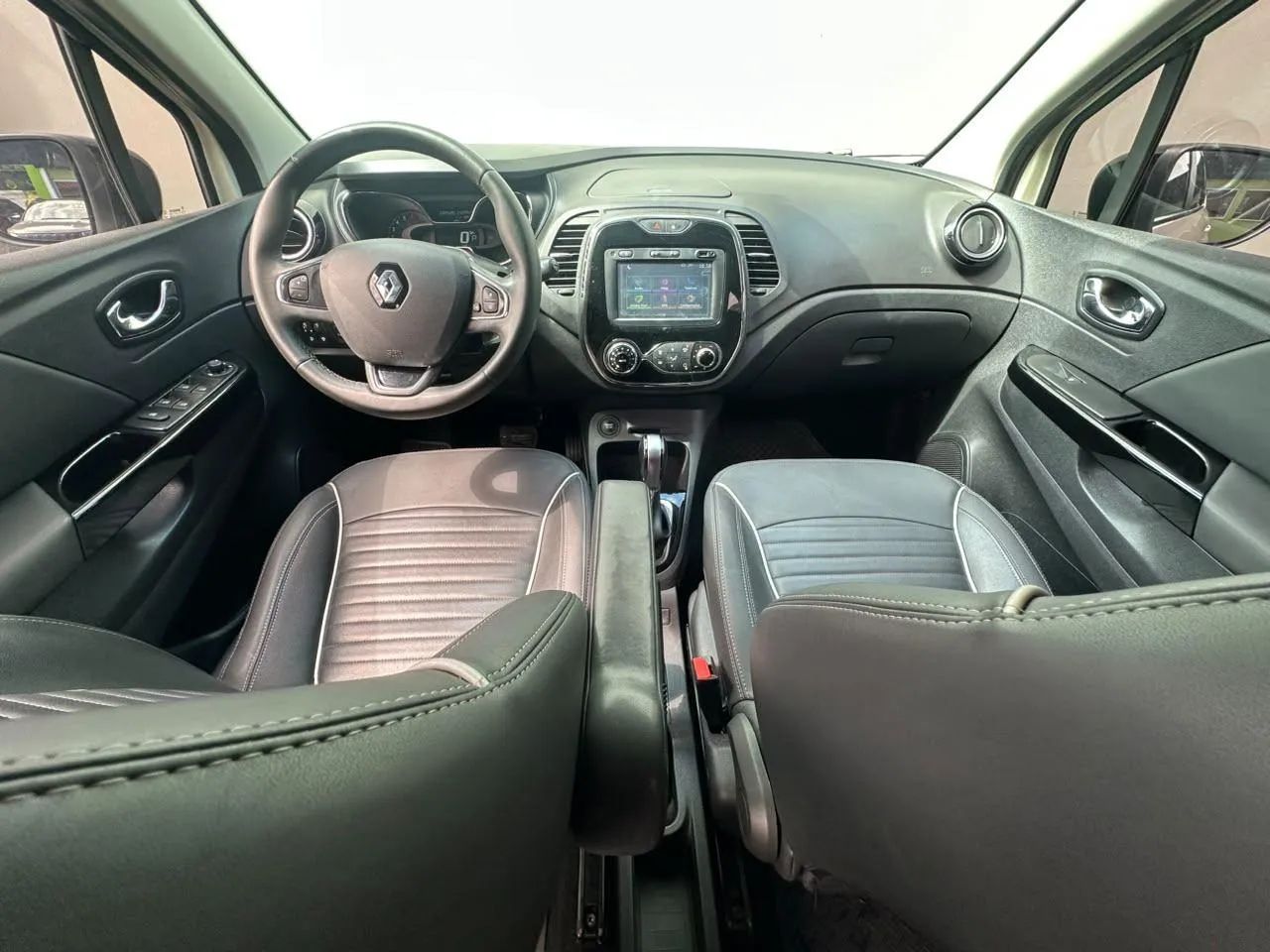 Renault Captur Intense 1.6 16V Flex 5P Aut. 2019 - Foto 5