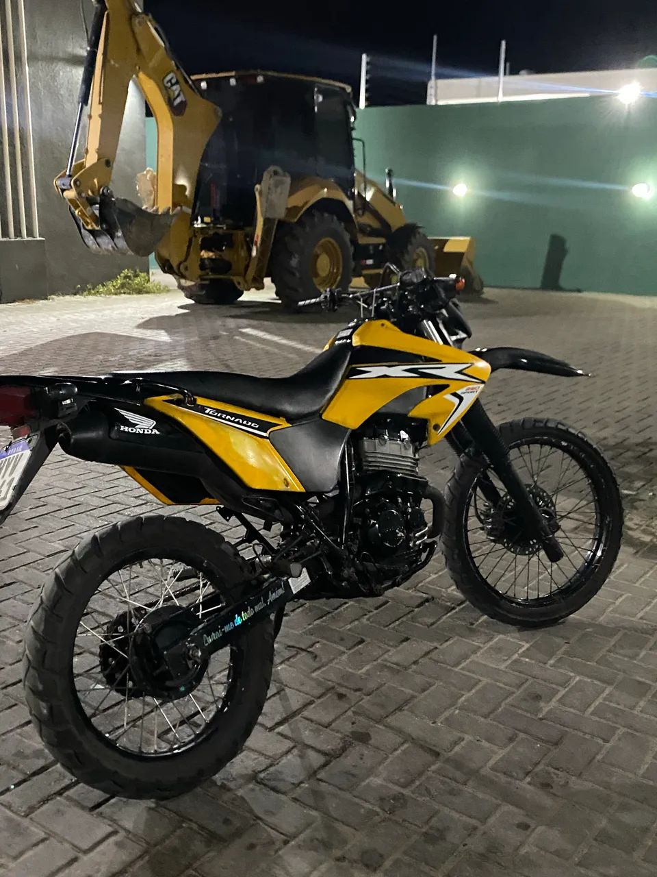 Xr 250 ? Tornado 
