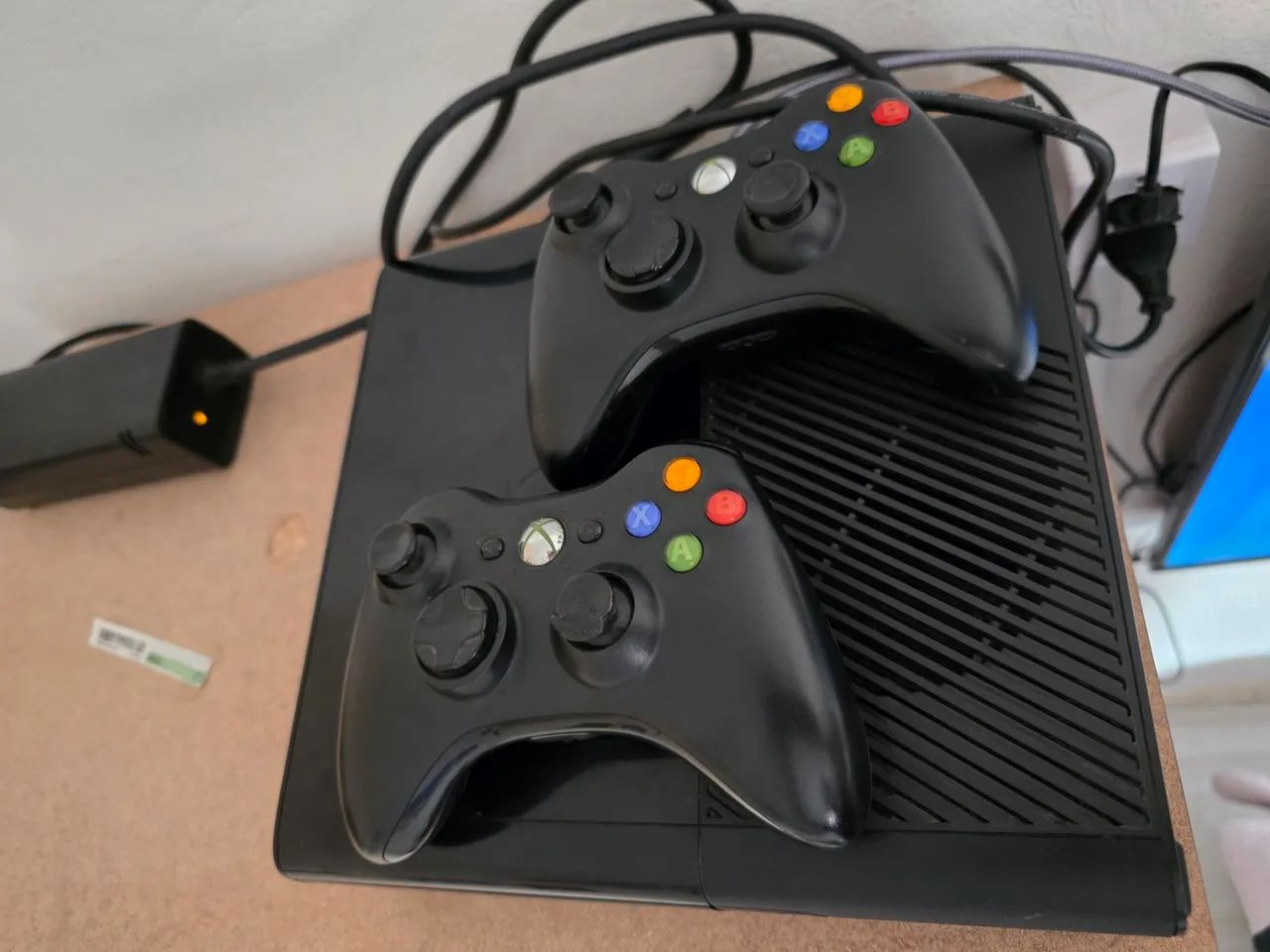 Xbox 360 Super Slim